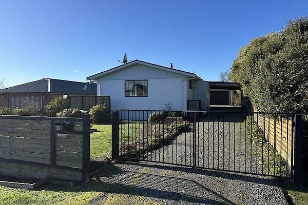 Gore, 2 bedrooms, $460 pw