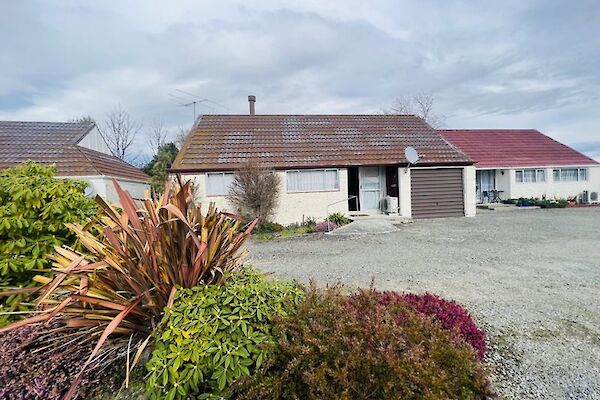 Winton, 2 bedrooms, $380 pw