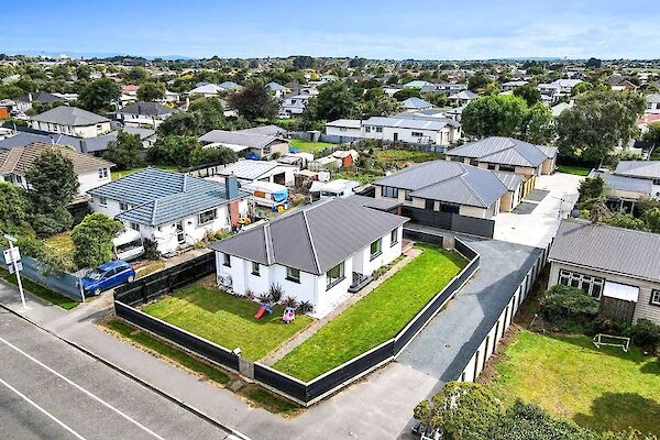 Newfield, 3 bedrooms, $570 pw